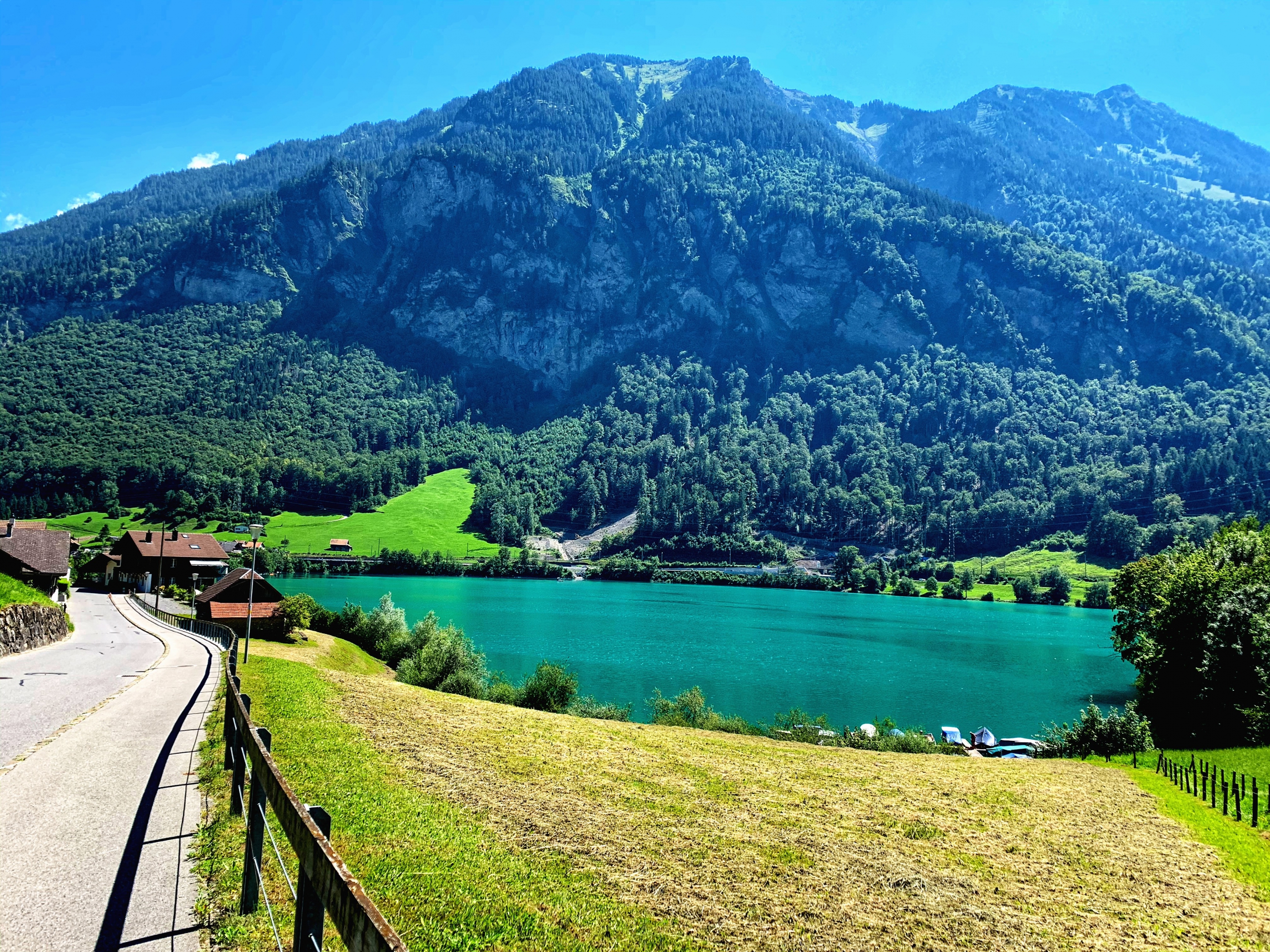 Less crowded hike on Lake Lungern - Switzerland • Ein Travel Girl